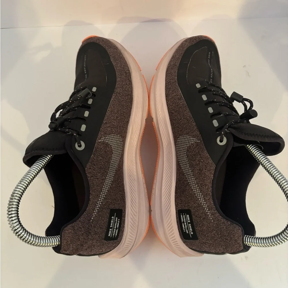 Nike winflow 5 size 7